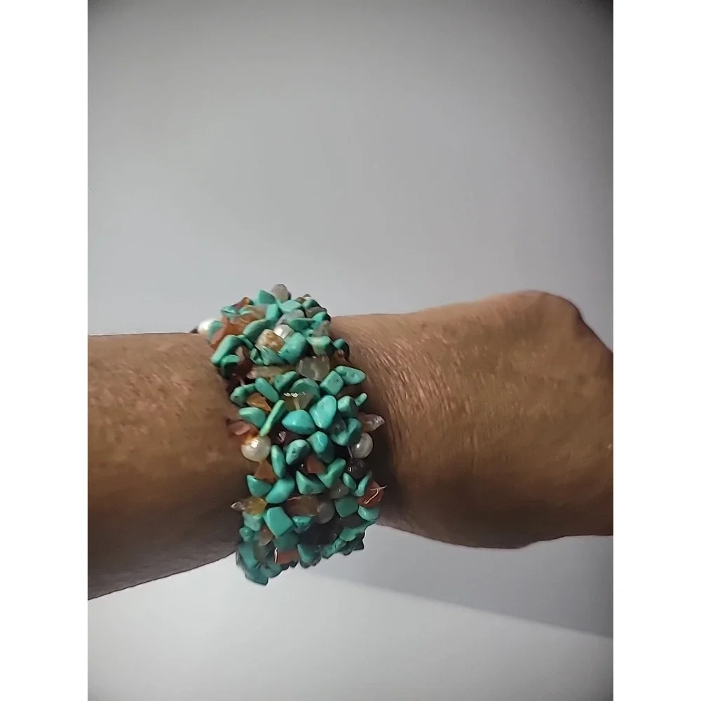 Vintage Bracelet Turquoise Amber Chip Beaded Stretch Jewelry Costume